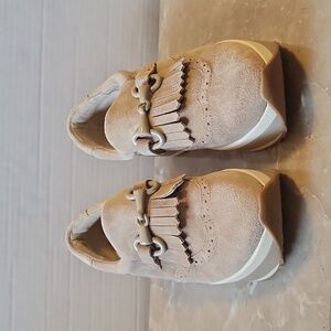 NEW DOLCE VITA women's jhax sneaker in almond suede